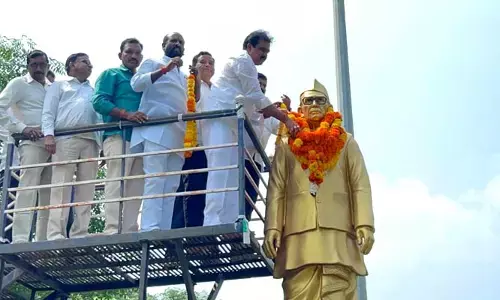 కొండా లక్ష్మణ్ బాపూజీ ఆశయ సాధనకు కృషి చేయాలి