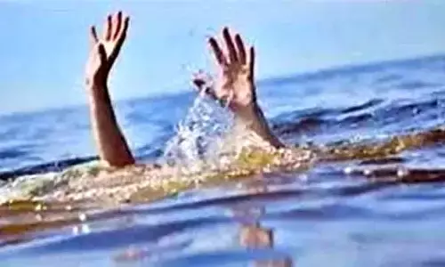 గేదెల కోసం వెళ్లి వ్యక్తి మృతి
