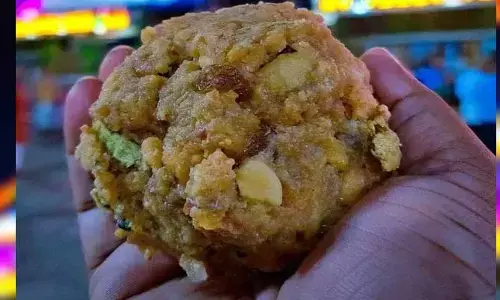 భక్తుల మనోభావాలు కాపాడండి!