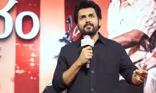 Hero Karthi: స్టేజి పై తెలుగు పాట పాడిన హీరో  కార్తీ