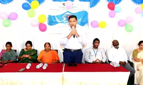 విద్యార్థులు జీవన నైపుణ్యాలను పెంపొందించుకోవాలి