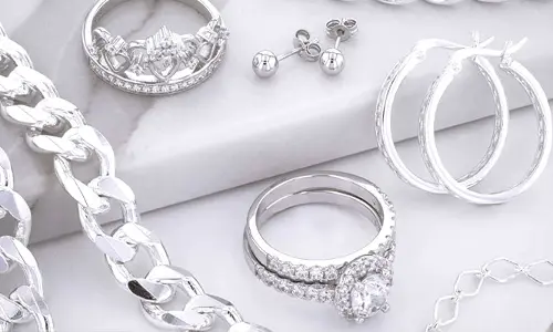 Silver Price: రూ. లక్ష మార్కు దాటిన వెండి
