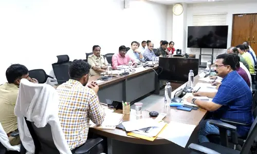 రోడ్డు ప్రమాదాల నివారణకు ప్రతి ఒక్కరూ కృషి చేయాలి