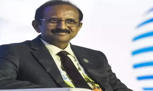 SBI: రూ. లక్ష కోట్ల లాభాల మార్కు దాటే తొలి ఆర్థిక సంస్థగా ఎస్‌బీఐ: ఛైర్మన్