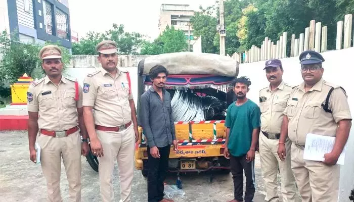 ఇద్దరు వైర్ల దొంగలు అరెస్ట్ ఇద్దరు వైర్ల దొంగలు అరెస్ట్