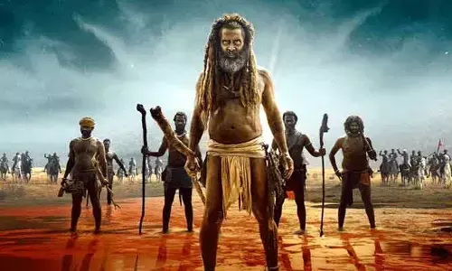 Tangalan Review : ఊరికొక్క తంగలాన్