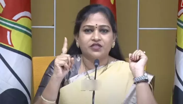 యాసిడ్ దాడి ఘటన.. హోంమంత్రి అనిత తీవ్ర ఆగ్రహం యాసిడ్ దాడి ఘటన.. హోంమంత్రి అనిత తీవ్ర ఆగ్రహం