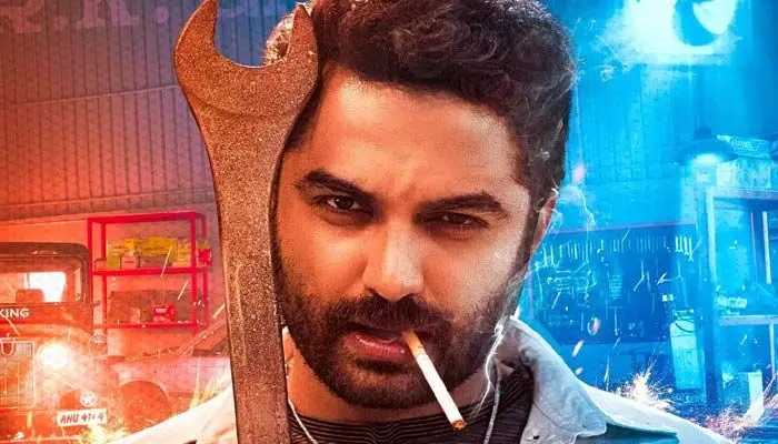 ఆ హీరో కోసం తన సినిమా పోస్ట్ పోన్ చేసుకున్న విశ్వక్ సేన్! ఆ హీరో కోసం తన సినిమా పోస్ట్ పోన్ చేసుకున్న విశ్వక్ సేన్!