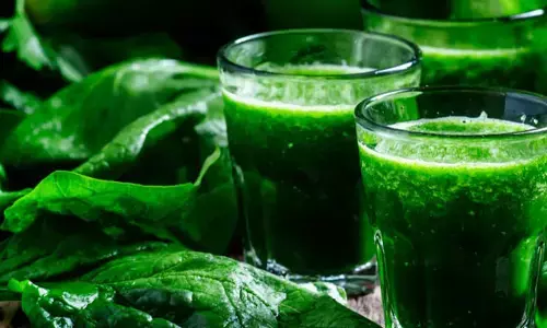 Spinach Juice : ఈ ఆకుకూర జ్యూస్‌ తో ఆ సమస్యలకు చెక్ పెట్టొచ్చు!