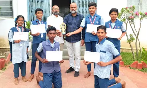 జిల్లాస్థాయి క్రీడలకు న్యూ లిటిల్ ఫ్లవర్ విద్యార్థులు ఎంపిక