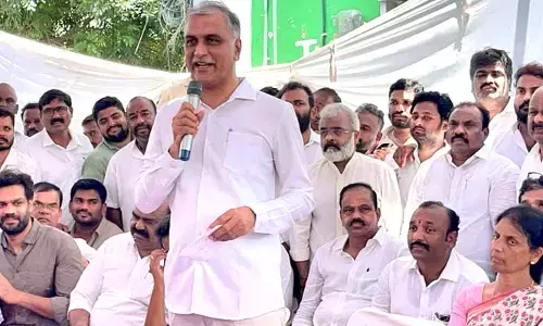 హైడ్రా పేరుతో పేదల పొట్టకొడుతున్న ముఖ్యమంత్రి