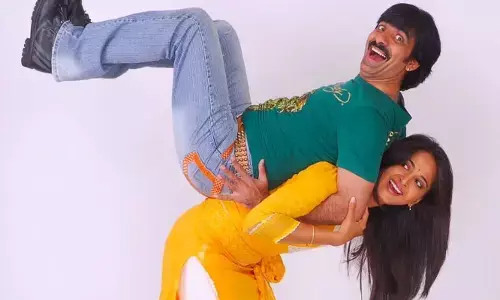 రవితేజ, అనుష్క క్యూట్ ఫొటోస్