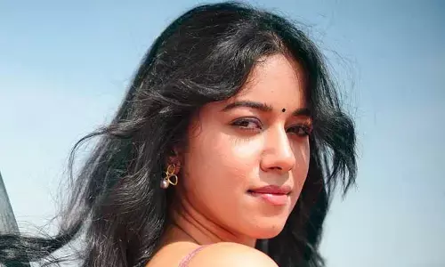 క్యూట్ లుక్‌తో కుర్రాళ్ల గుండెల్లో సెగలు పుట్టిస్తున్న మిర్నాళిని రవి