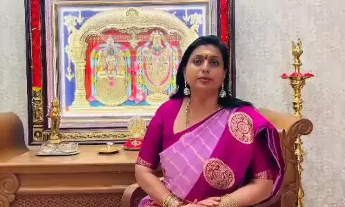 మద్యం తిరుమలకు చేరిందనడానికి ఈ వీడియోనే నిదర్శనం.. ఆర్కే రోజా సంచలన ట్వీట్
