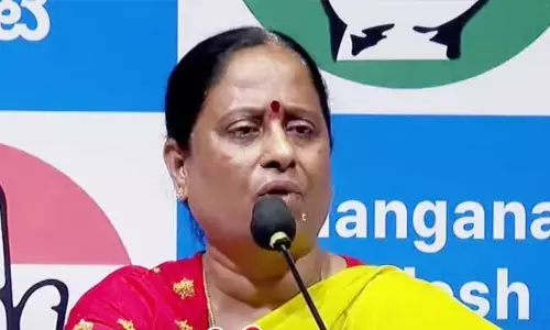 Konda Surekha: చరిత్రలో నిలిచిపోయేలా సభ నిర్వహిస్తాం