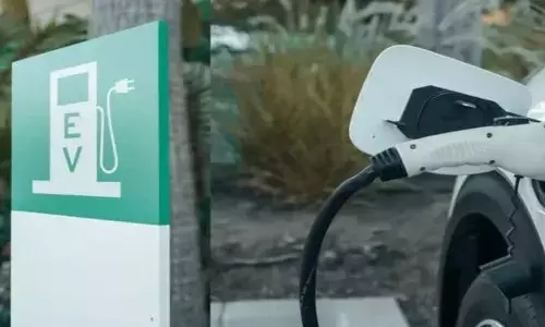 EV Vehicles: రూ. 10 వేల కోట్లతో పీఎం ఈ-డ్రైవ్ పథకాన్ని నోటిఫై చేసిన కేంద్రం