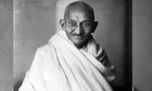 విశ్వమానవీయం... గాంధీతత్వం