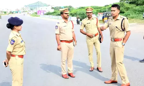 రోడ్డు ప్రమాదాల నివారణకు చర్యలు చేపట్టాలి