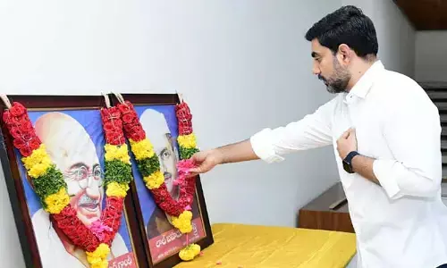 Nara Lokesh: గాంధీ జయంతి సందర్భంగా ‘జాతిపిత’కు మంత్రి లోకేష్ ఘన నివాళి