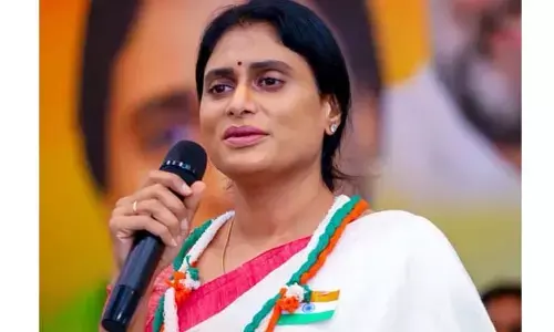 AP: బడ్జెట్ పై చంద్రబాబు వ్యాఖ్యలు హాస్యాస్పదం.. ఏపీసీసీ చీఫ్ వైఎస్ షర్మిల