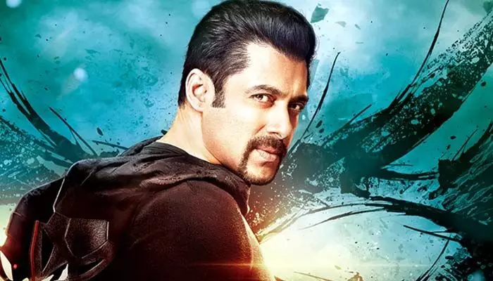 Salman Khan: హాలీవుడ్లోకి ఎంట్రీ ఇవ్వబోతున్న బాలీవుడ్ అగ్ర హీరో..? Salman Khan: హాలీవుడ్లోకి ఎంట్రీ ఇవ్వబోతున్న బాలీవుడ్ అగ్ర హీరో..?