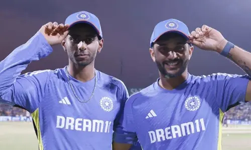 IND vs BAN : అంతర్జాతీయ క్రికెట్‌లోకి నితీశ్ కుమార్ రెడ్డి అరంగేట్రం.. ఆ యువ పేసర్ కూడా