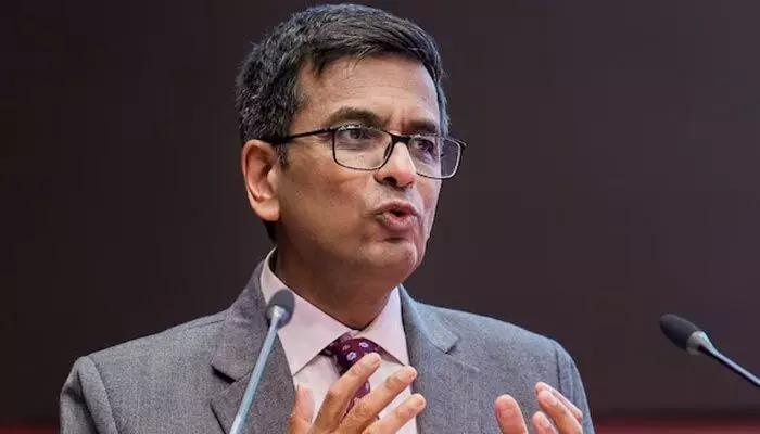 CJI : ఆలిండియా రేడియోలో ప్రజెంటర్గా పనిచేశా : సీజేఐ డీవై చంద్రచూడ్ CJI : ఆలిండియా రేడియోలో ప్రజెంటర్గా పనిచేశా : సీజేఐ డీవై చంద్రచూడ్