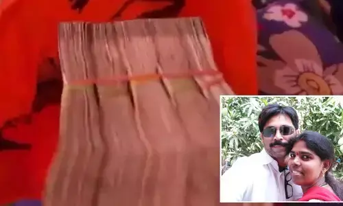 Trending: భార్య అవినీతి బాగోతాన్ని బయటపెట్టిన భర్త.. సోషల్ మీడియాలో వీడియోలు వైరల్