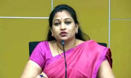 జాతరలో మహిళా ఎస్సై పై దాడి.. హోంమంత్రి అనిత తీవ్ర ఆగ్రహం