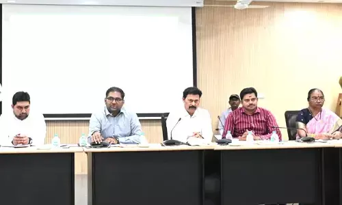 నాణ్యతా ప్రమాణాలను పాటించాలి