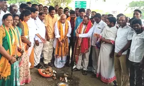 బీజేపీ ప్రభుత్వంతోనే రహదారులు అభివృద్ధి