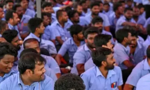 Samsung: 31వ రోజుకు చేరిన శాంసంగ్ కార్మికుల నిరసన