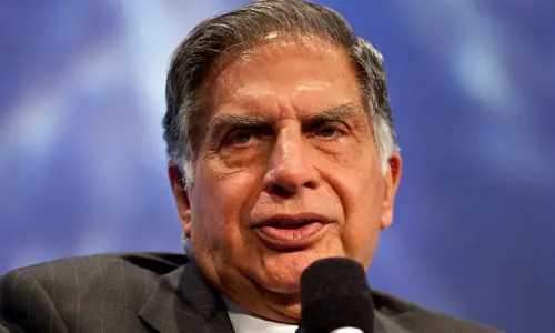 Ratan Naval Tata : పారిశ్రామిక దిగ్గజం రతన్ టాటా కన్నుమూత