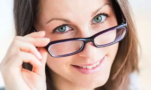 Eye health : వీటిని రెగ్యులర్‌గా తీసుకుంటే చాలు.. కళ్లజోడు అవసరం ఉండదిక!