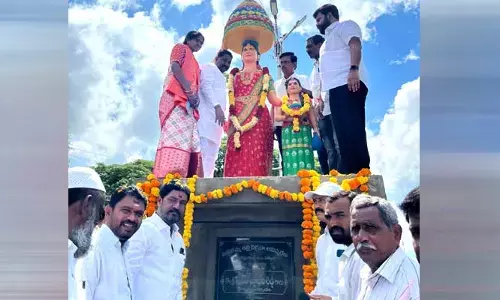 తెలంగాణ సంస్కృతికి ప్రతీక బతుకమ్మ