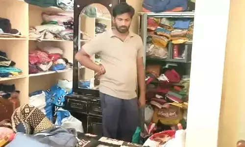 జగిత్యాలలో భారీ చోరీ...తాళం వేసి ఉన్న ఇంట్లో దొంగతనం