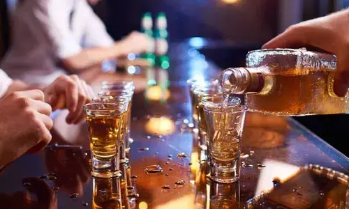 Alcohol effects  : ఆల్కహాల్ అధికంగా సేవిస్తే అకాల మరణం.. రక్తంలో టాక్సిక్ మెటల్స్ పెరగడమే కారణం!