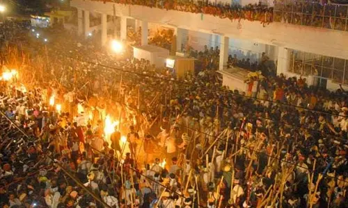 దేవరగట్టులో రేపు బన్ని ఉత్సవం.. పోలీసుల భారీ బందోబస్తు
