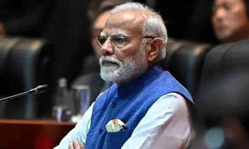 PM Modi: యుద్ధ క్షేత్రంలో పరిష్కారాలుండవు