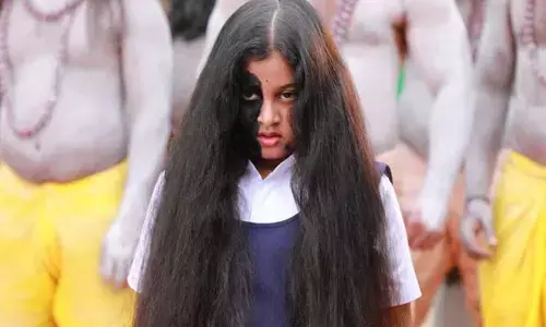 Erra Cheera : రాజేంద్ర ప్రసాద్ మనవరాలు నటించిన కొత్త  సినిమా రిలీజ్ డేట్ అనౌన్స్..