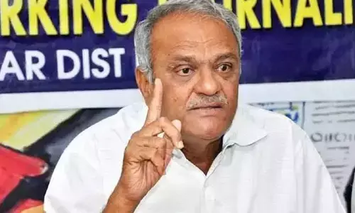 CPI Narayana: ఢిల్లీ కాలేజీకి సవార్కర్ పేరా..? గాడ్సే పేరుకూడా పెడతారు.. సీపీఐ నారాయణ ఫైర్