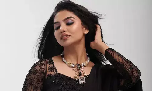 టాలీవుడ్ ఇండస్ట్రీకి ఎంట్రీ ఇస్తున్న ప్రేమలు బ్యూటీ.. ఫస్ట్ లుక్ పోస్టర్ రిలీజ్