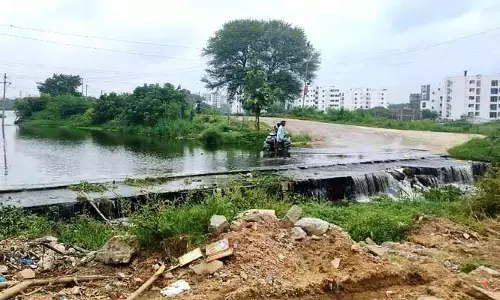 సుమాల్ చెరువు మాయం