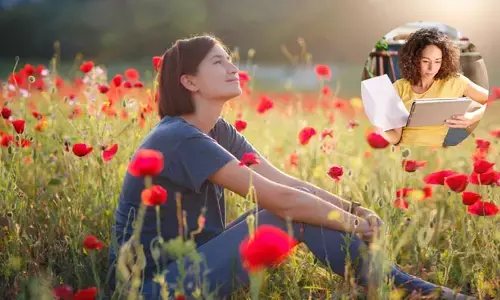 Minimalist habits : సంపూర్ణ జీవితం గురించిన ఆలోచనలతో పెరుగుతున్న ఒత్తిడి..‘మినిమలిస్ట్’ హాబిట్స్‌తో బయటపడే మార్గం!