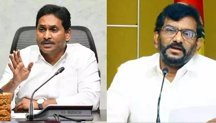 తల్లిని, చెల్లిని జగన్ రోడ్డుకు ఈడ్చారు: సోమిరెడ్డి సంచలన ఆరోపణలు తల్లిని, చెల్లిని జగన్ రోడ్డుకు ఈడ్చారు: సోమిరెడ్డి సంచలన ఆరోపణలు