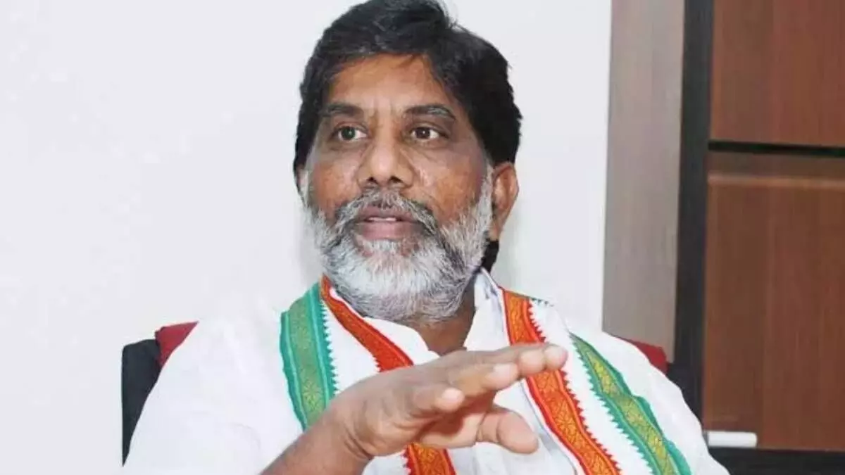 Bhatti Vikramarka : అన్ని వసతిగృహ, హాస్టల్స్ విద్యార్థుల డైట్, కాస్మొటిక్ చార్జీల పెంపు జీవో విడుదల Bhatti Vikramarka : అన్ని వసతిగృహ, హాస్టల్స్ విద్యార్థుల డైట్, కాస్మొటిక్ చార్జీల పెంపు జీవో విడుదల