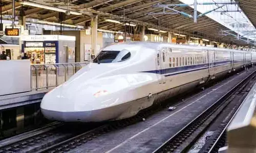 Bullet Trains: బుల్లెట్ ట్రైన్ తయారీ బాధ్యత బీఈఎంఎల్‌దే.. 2027 కల్లా ట్రాక్ పైకి..