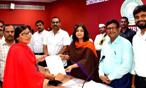 దేశ భవిష్యత్​ ఉపాధ్యాయులపైనే ఉంది