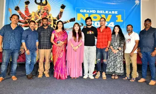 Priyanka Upendra:  నా పాన్ ఇండియా మూవీ అందరూ చూడండి.. నటి కామెంట్స్ వైరల్