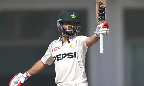 PAK VS ENG : అరంగేట్ర మ్యాచ్‌లోనే రెచ్చిపోయిన పాక్ బ్యాటర్